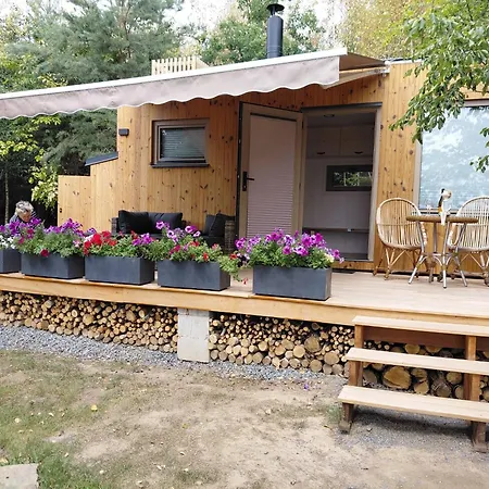 Maringotka Na Mezi خيمة فخمة Marsovice